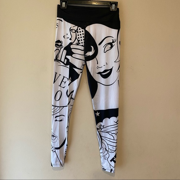 NWT “I LOVE SQUATS” COMIC BOOK DESIGN BLACK WHITE LEGGINGS SIZE LARGE - Picture 4 of 6